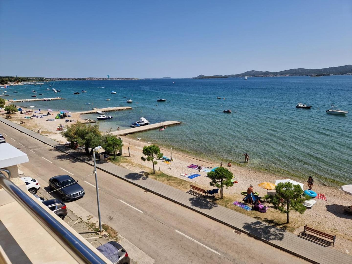 Seaside Apartments Туран Екстериор снимка