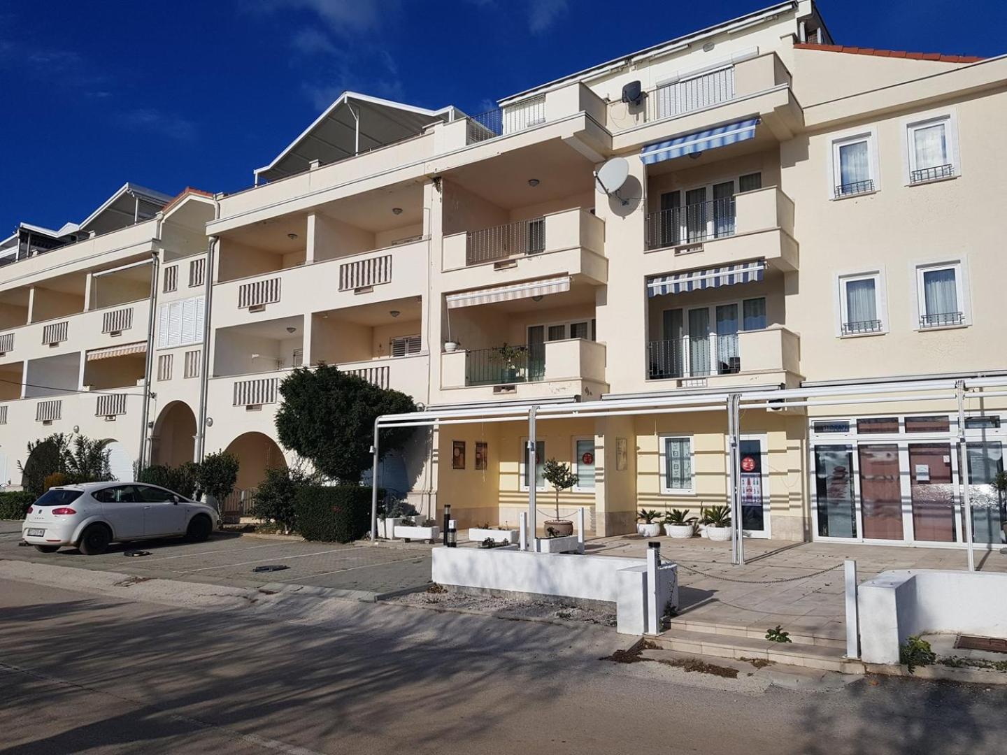 Seaside Apartments Туран Екстериор снимка